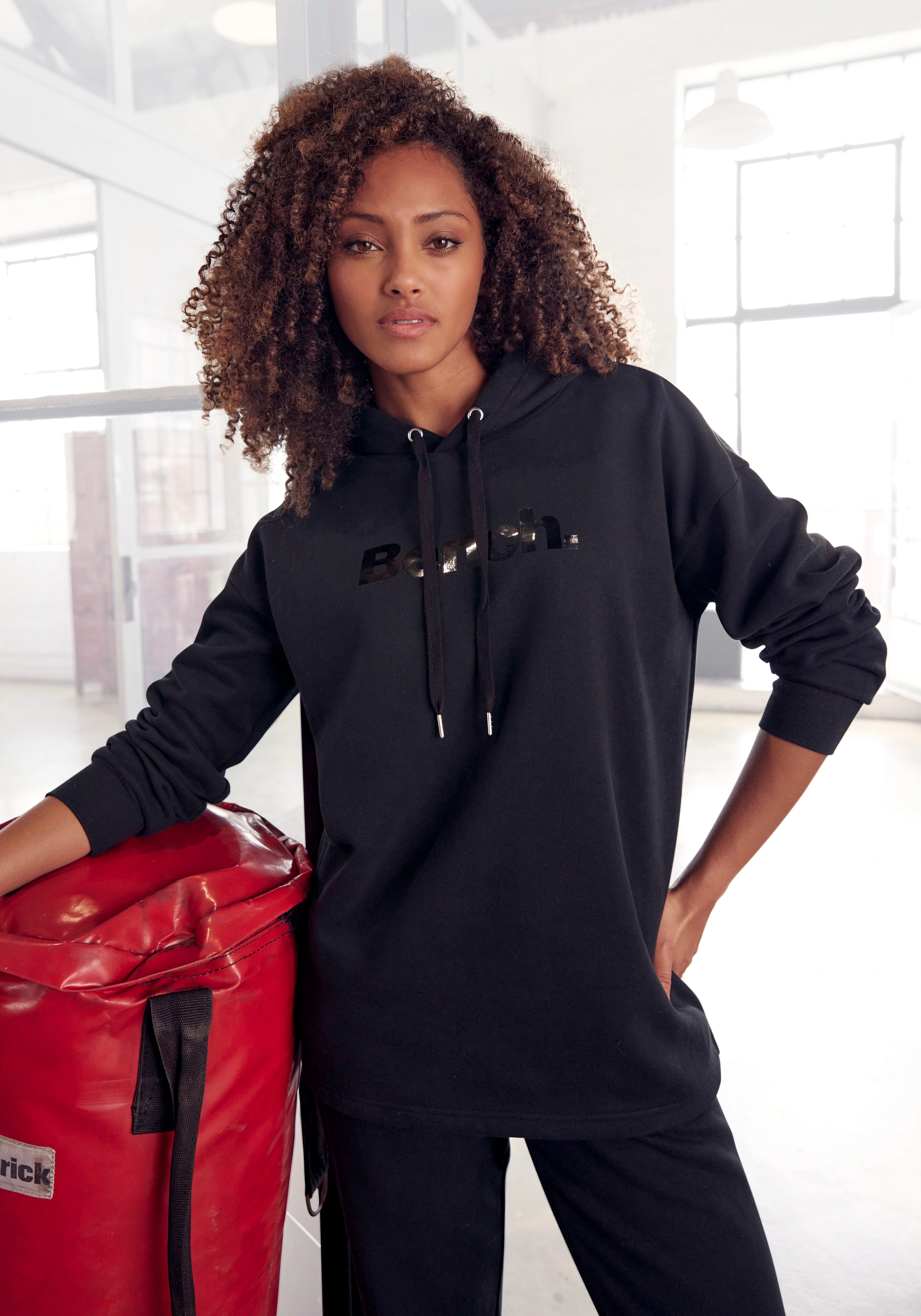 Bench. Loungewear Hoodie -Kapuzensweatshirt mit glänzendem Logodruck, Loung günstig online kaufen