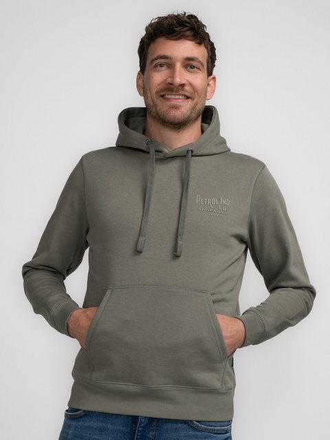 Petrol Industries Sweatshirt Hoodie mit Logo Ugashik günstig online kaufen