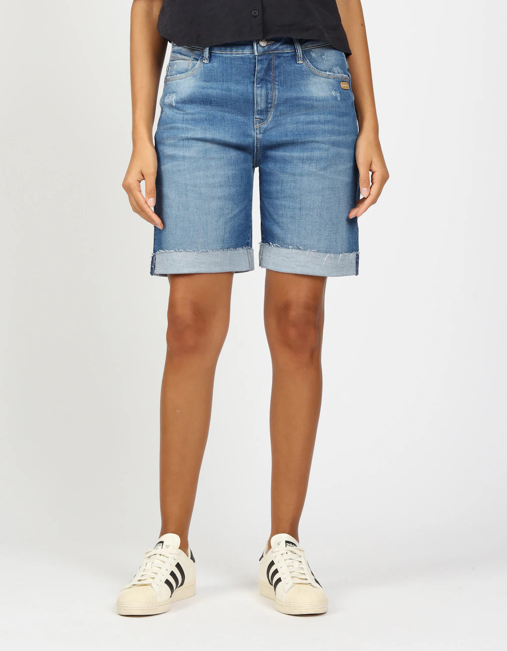GANG Jeansbermudas "94IDA BERMUDA", mit gekrempeltem Saum günstig online kaufen