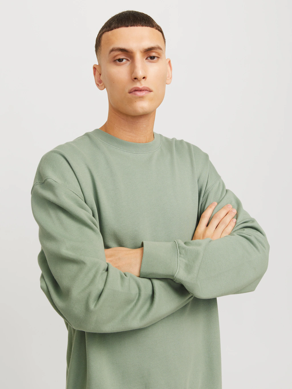 Jack & Jones Sweatshirt "JJECHARGE SWEAT CREW NECK NOOS", mit Rippbündchen günstig online kaufen