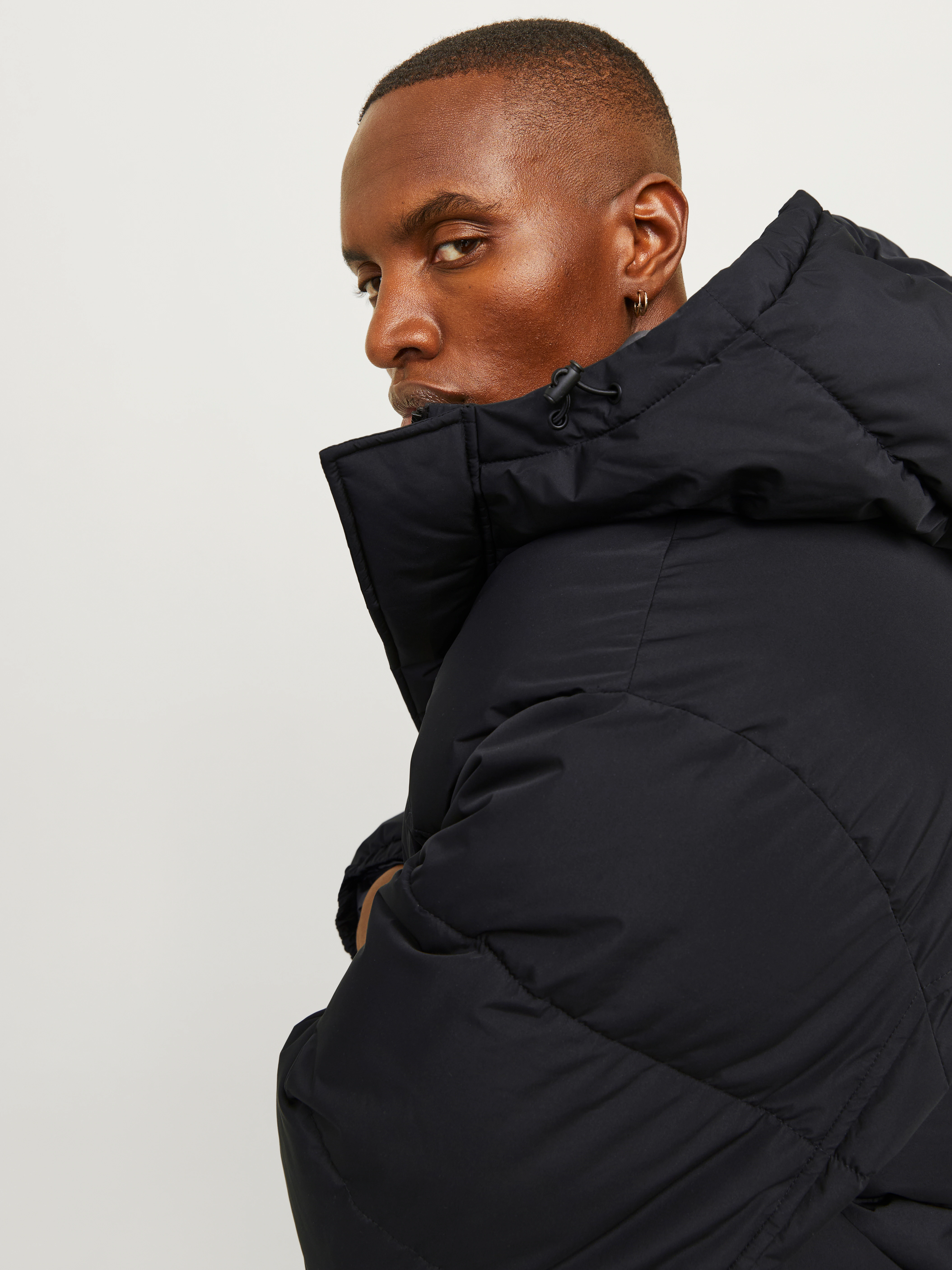 Jack & Jones Steppjacke "JJEBRADLEY PUFFER HOOD SN", mit Kapuze günstig online kaufen