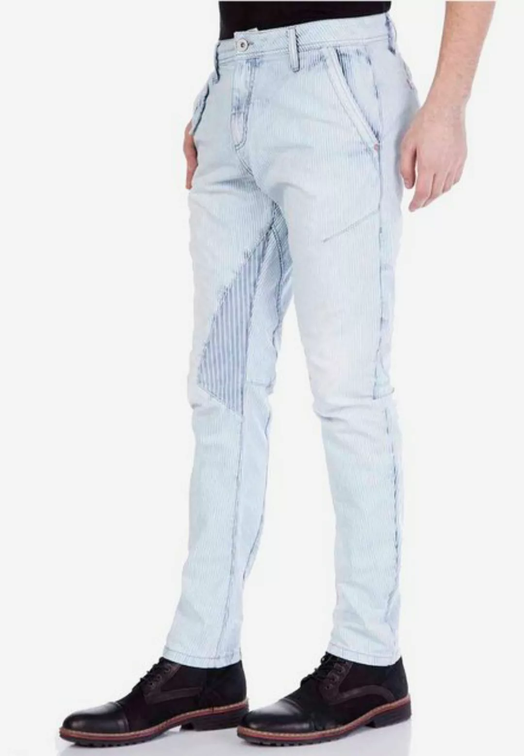 Cipo & Baxx Slim-fit-Jeans mit tollen Flicken-Elementen günstig online kaufen