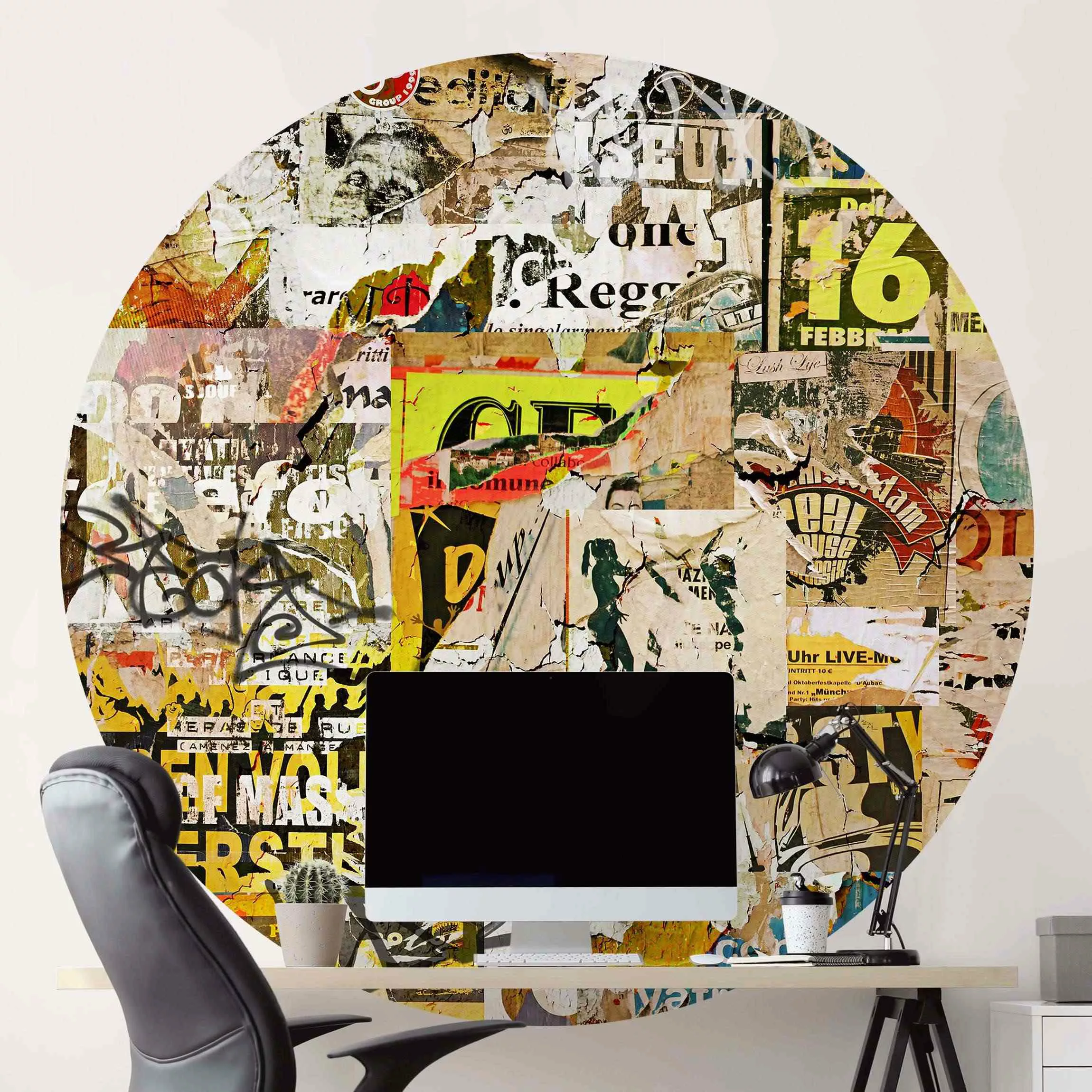 Runde Tapete selbstklebend Alte Plakatwand II günstig online kaufen