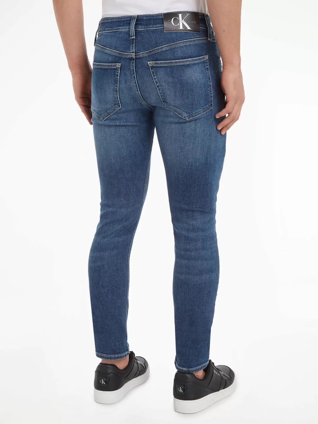 Calvin Klein Jeans Skinny-fit-Jeans SKINNY mit Leder-Badge günstig online kaufen