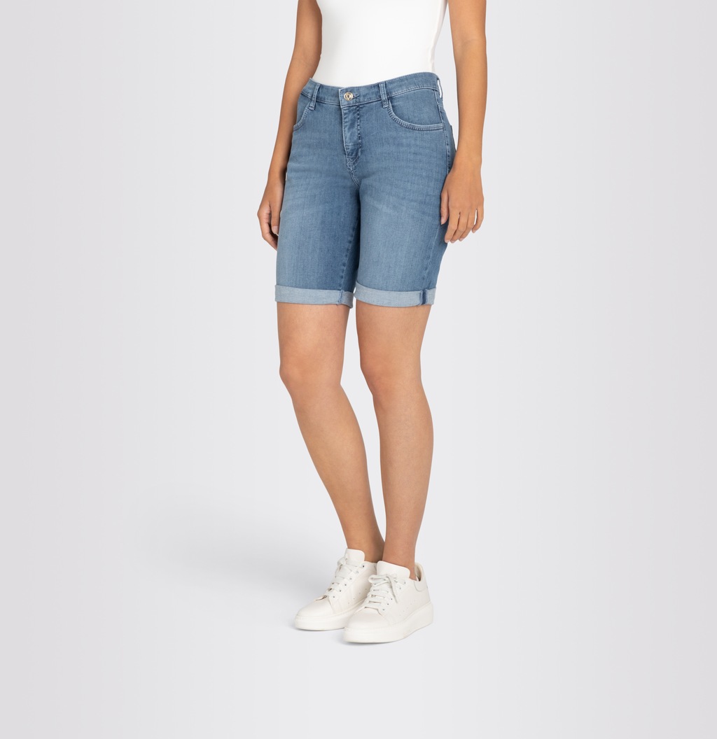 MAC Bermudas, aus sehr leichter, sommerlicher Qualität mit softem Griff günstig online kaufen