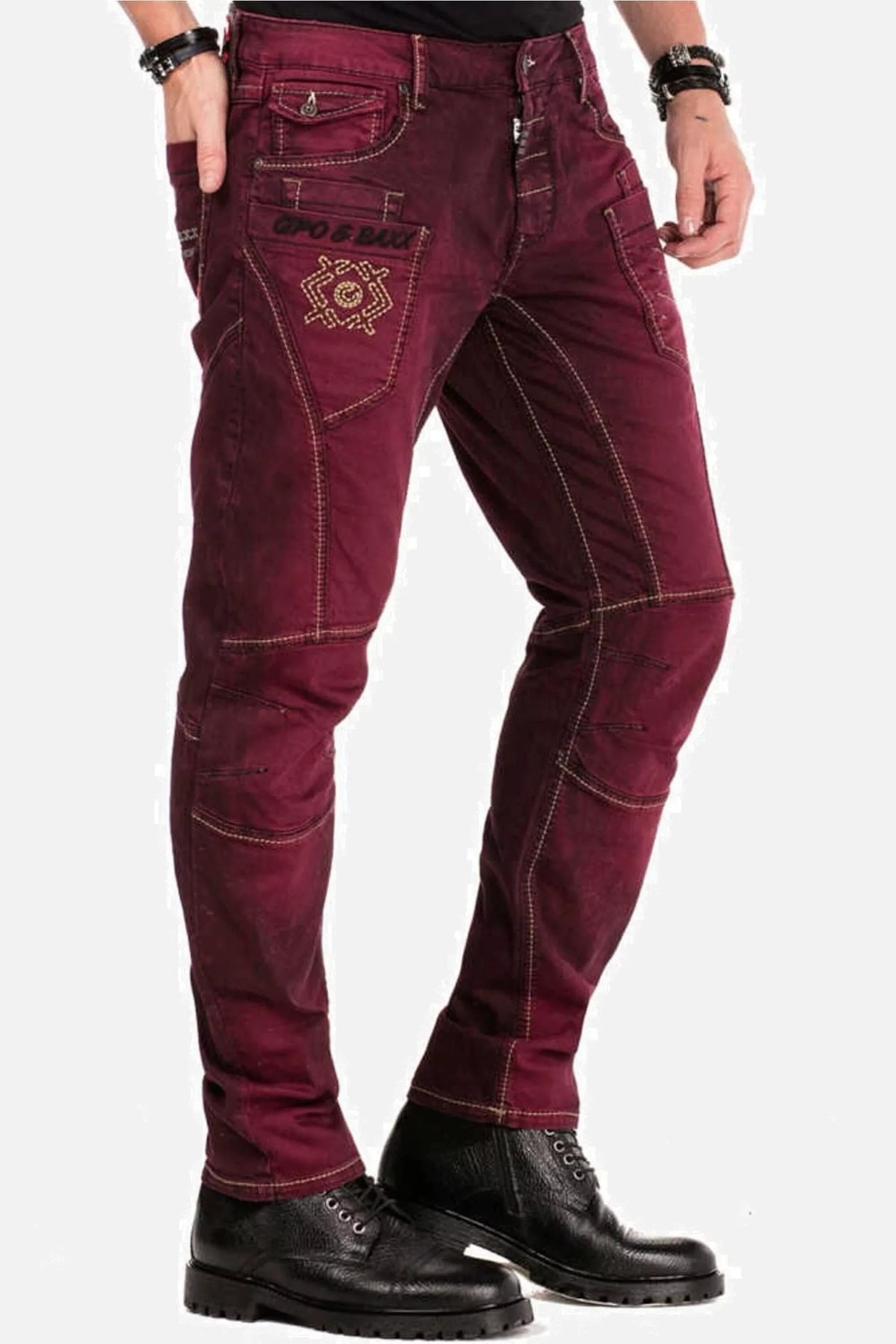 Cipo & Baxx Slim-fit-Jeans "Jeans", mit Nieten und dekorative Reißverschlüs günstig online kaufen