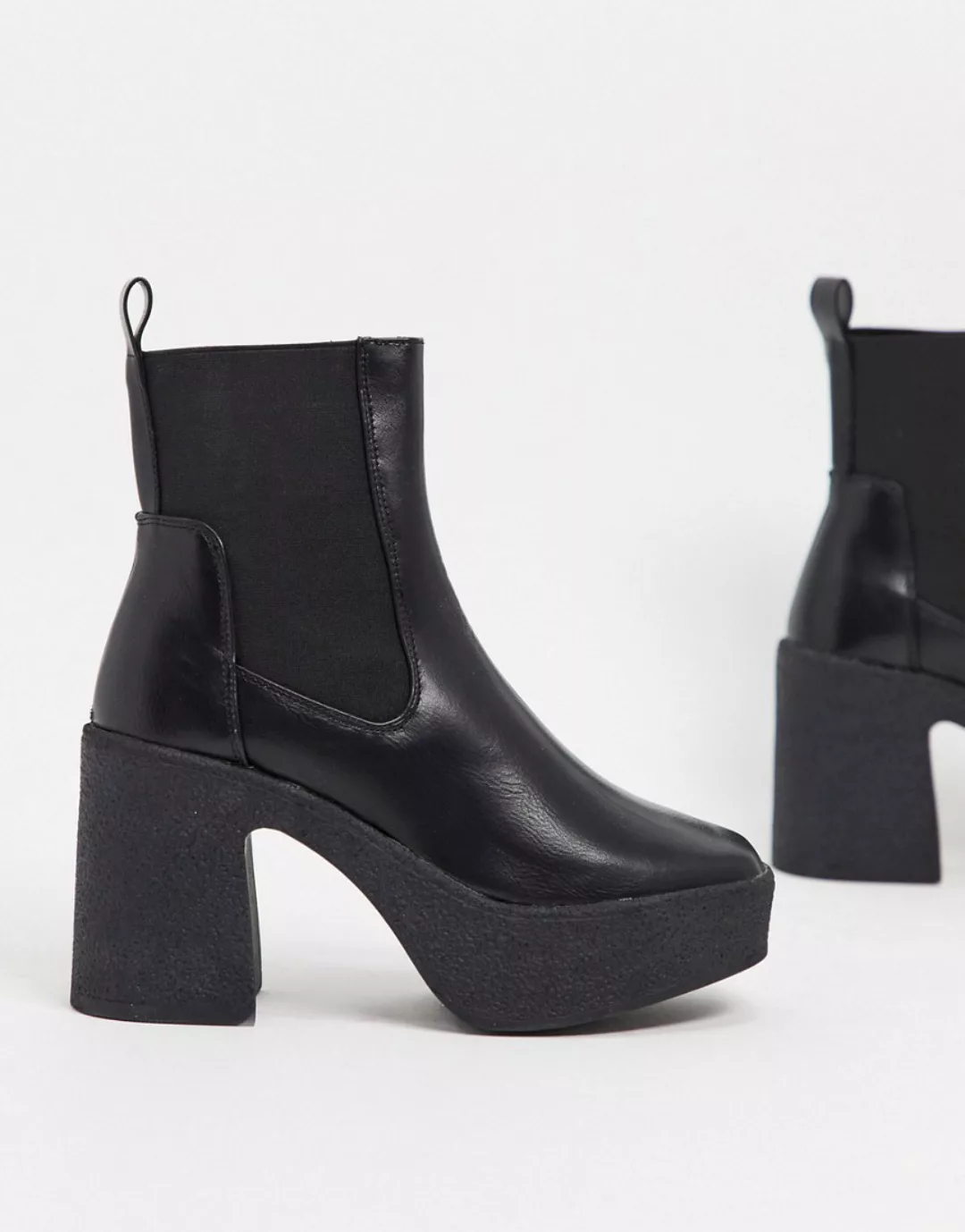 Public Desire – Trooper – Schwarze Chelsea-Stiefel mit breitem Absatz günstig online kaufen