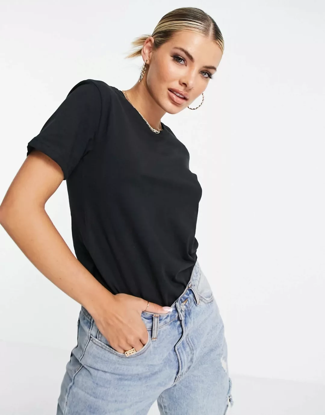 Brave Soul – Madelyn – Basic-T-Shirt-Schwarz günstig online kaufen