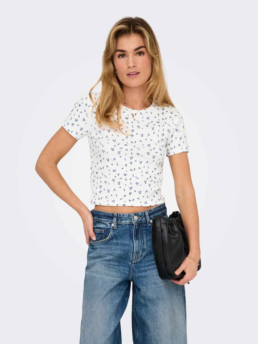 ONLY Kurzarmshirt "ONLFENJA LIFE SS AOP TOP JRS NOOS" günstig online kaufen