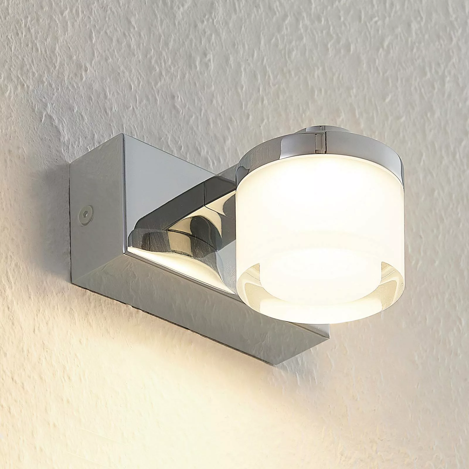 Arcchio Kejan LED-Wandlampe, IP44, 1-fl. günstig online kaufen