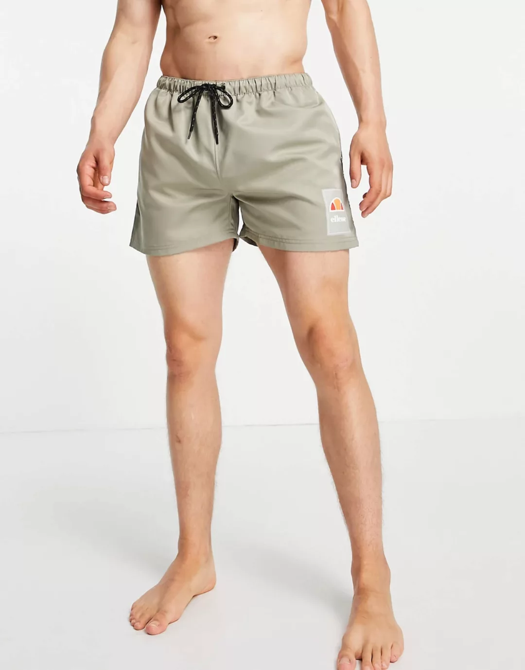 ellesse – Postiano – Badeshorts in Khaki-Grün günstig online kaufen