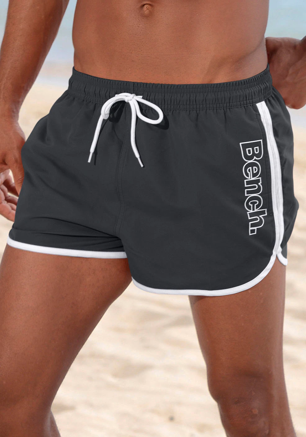 Bench. Badeshorts "Bradley", mit coolem Logodruck günstig online kaufen