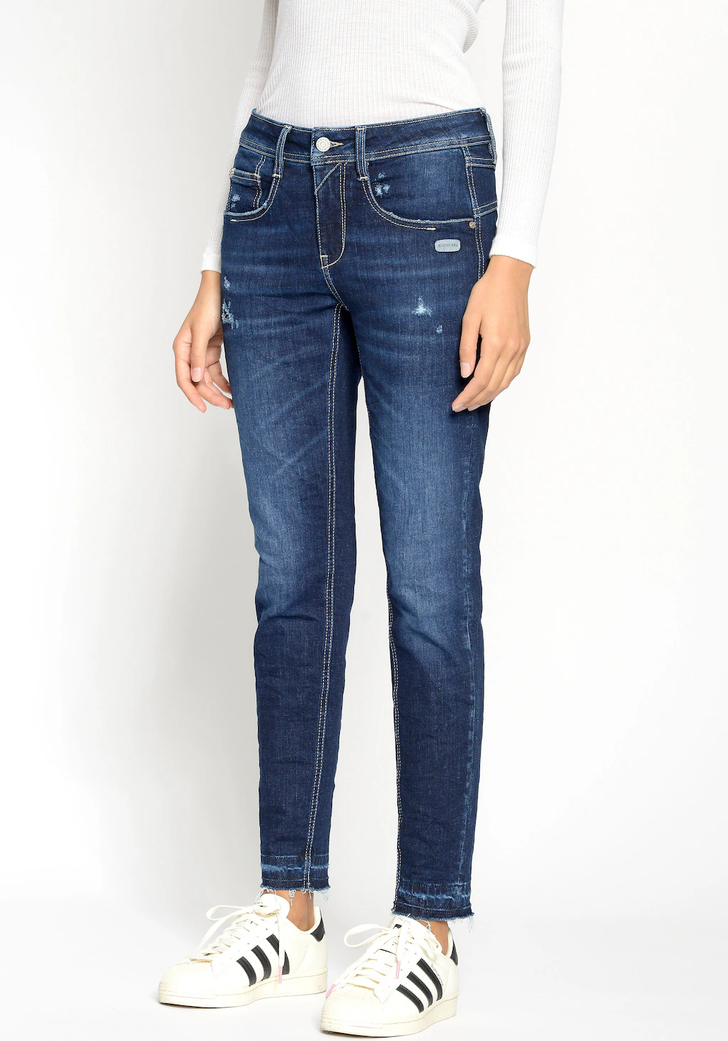 GANG Relax-fit-Jeans 94Amelie Cropped aus weicher Cord-Qualität günstig online kaufen