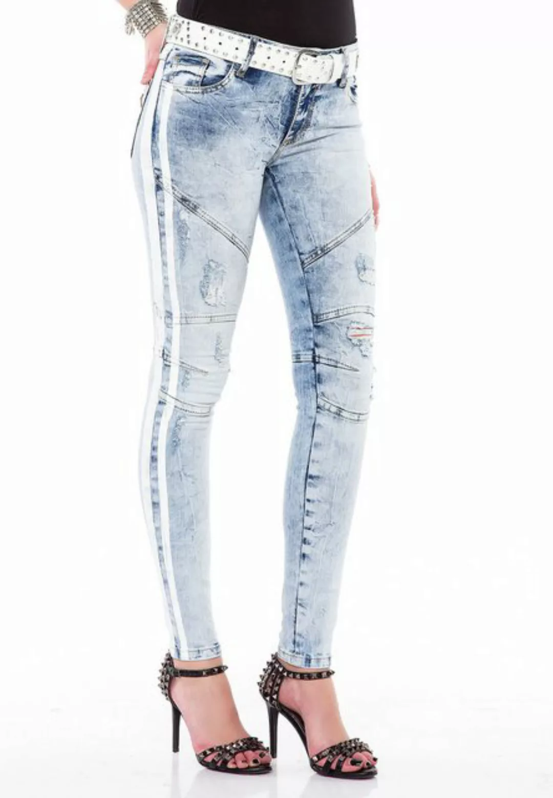 Cipo & Baxx Slim-fit-Jeans, in modischem Slim-Fit Schnitt günstig online kaufen