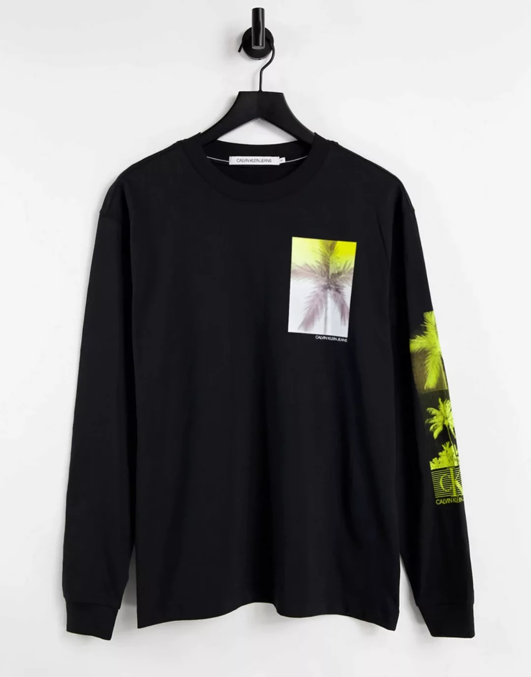 Calvin Klein Jeans – Langärmliges Shirt mit Palmenprint in Schwarz günstig online kaufen
