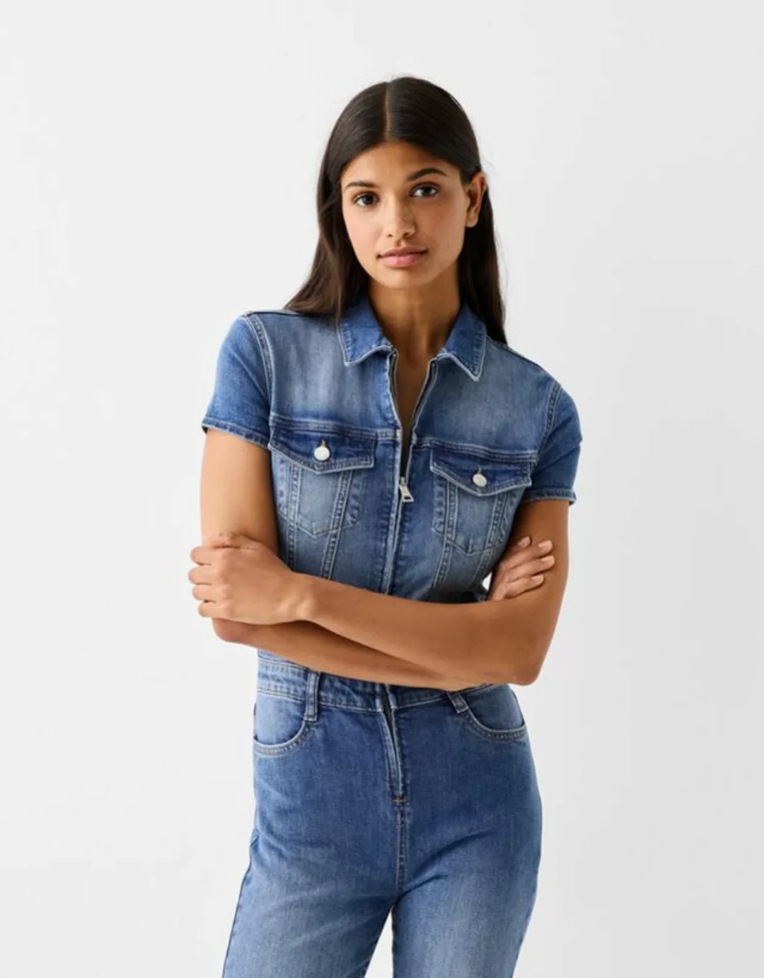 Bershka Langer Jeans-Jumpsuit Mit Kurzen Ärmeln Damen M Blau günstig online kaufen