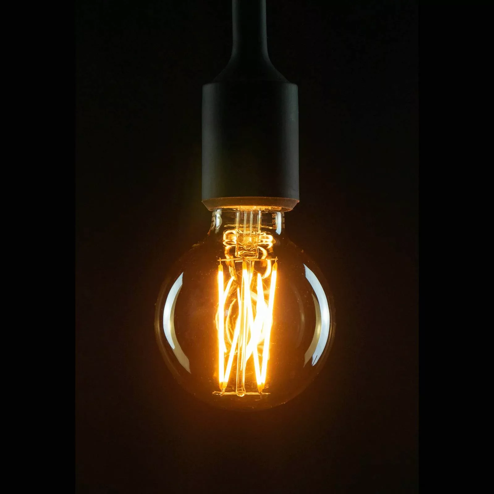 SEGULA LED-Globelampe E27 G80 5W 2.200K gold dimm günstig online kaufen