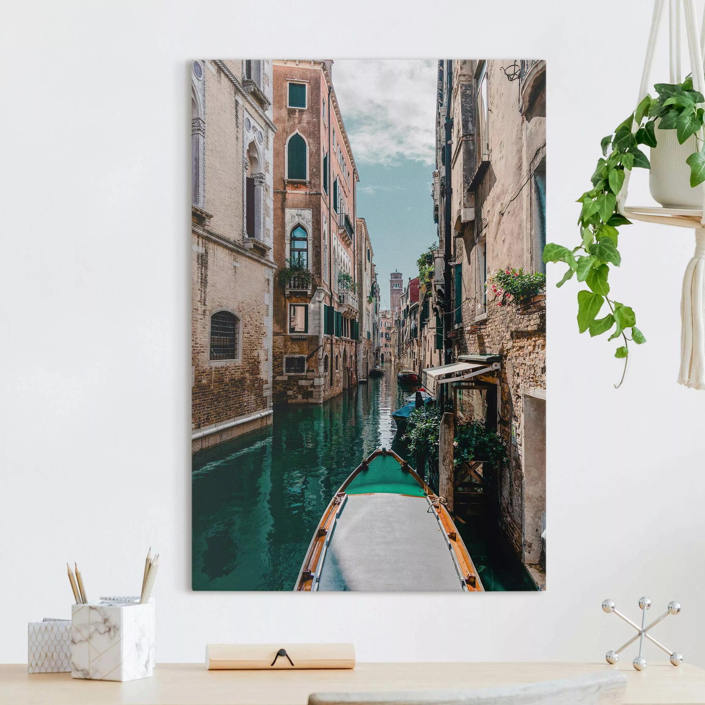 Leinwandbild Ein Kanal in Venedig günstig online kaufen