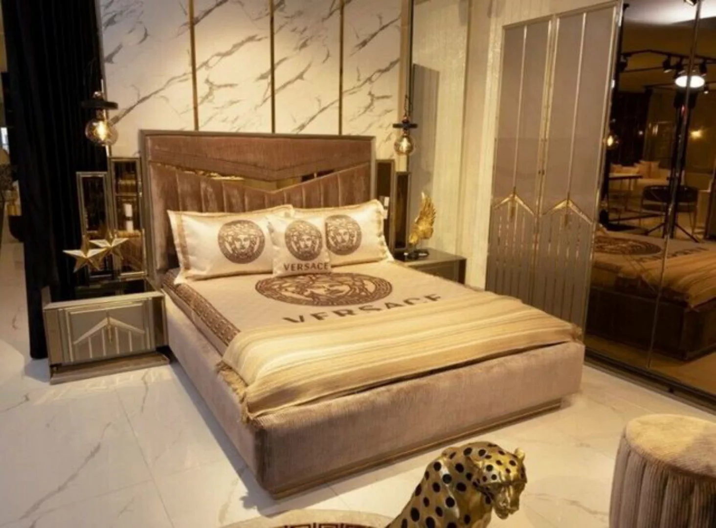 JVmoebel Bett Design Bett Polster Betten Doppelbett Ehe Möbel Luxus Schlafz günstig online kaufen