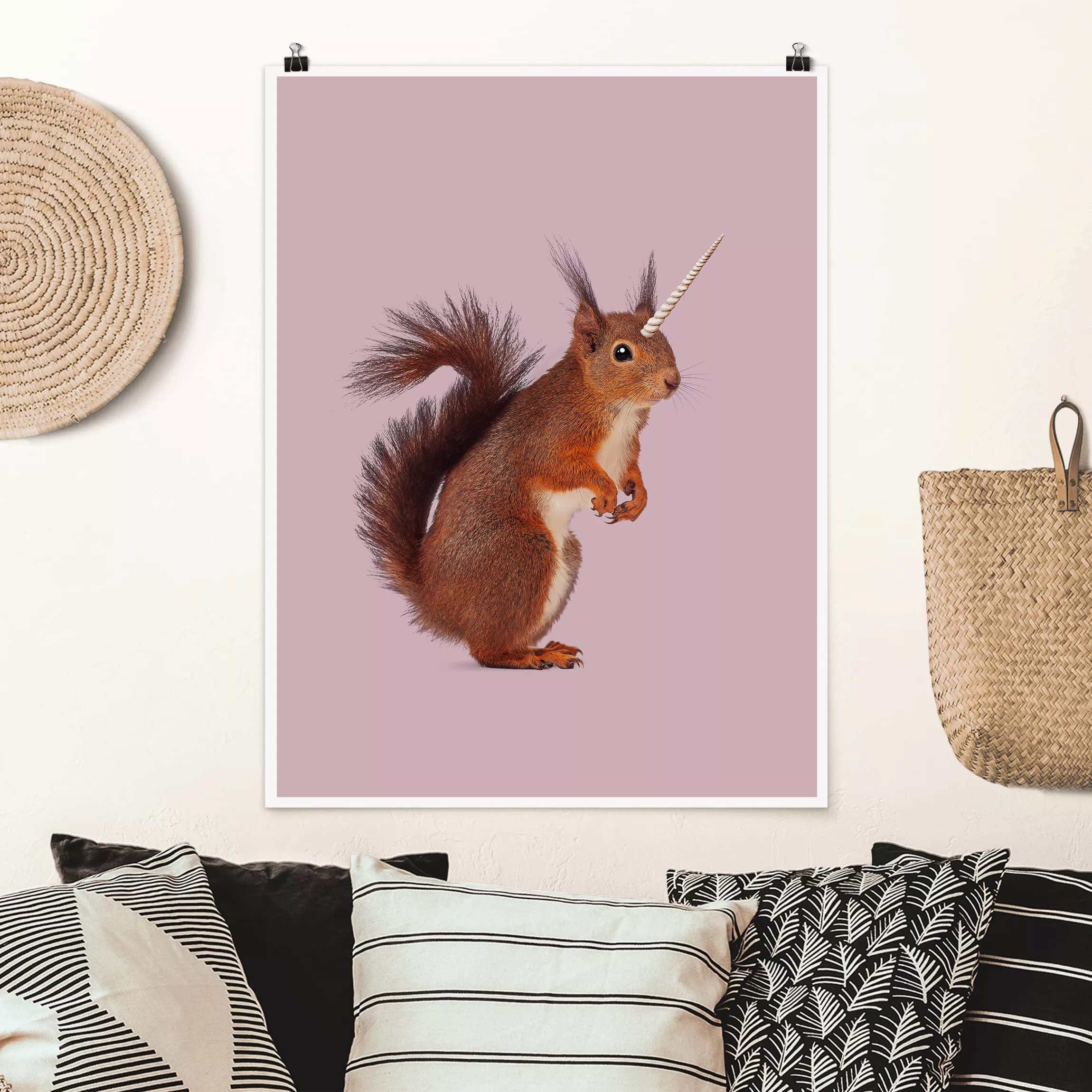 Poster Tiere - Hochformat Einhörnchen günstig online kaufen