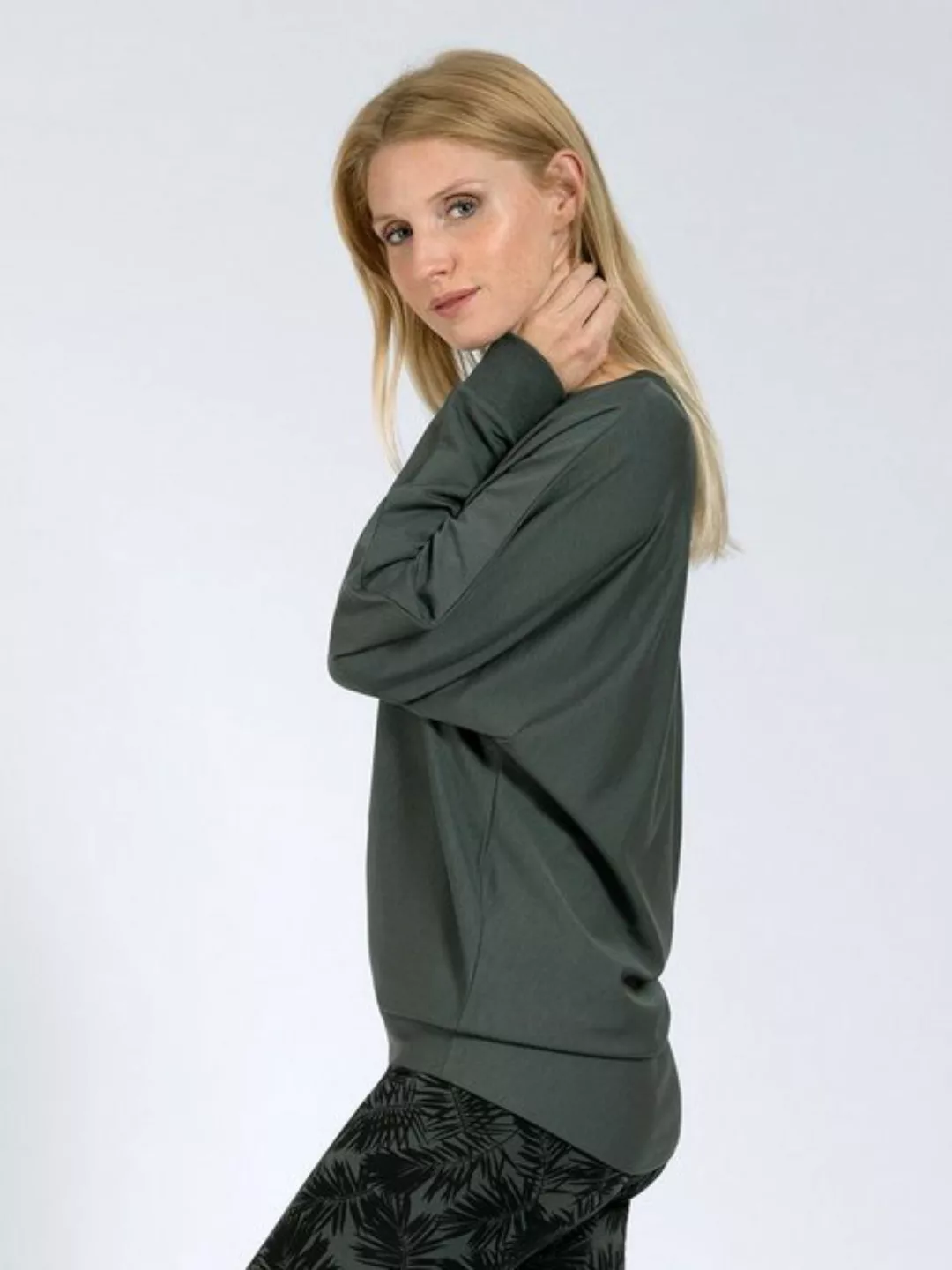 Magadi Yoga & Relax Shirt Anna aus weichem Naturmaterial günstig online kaufen