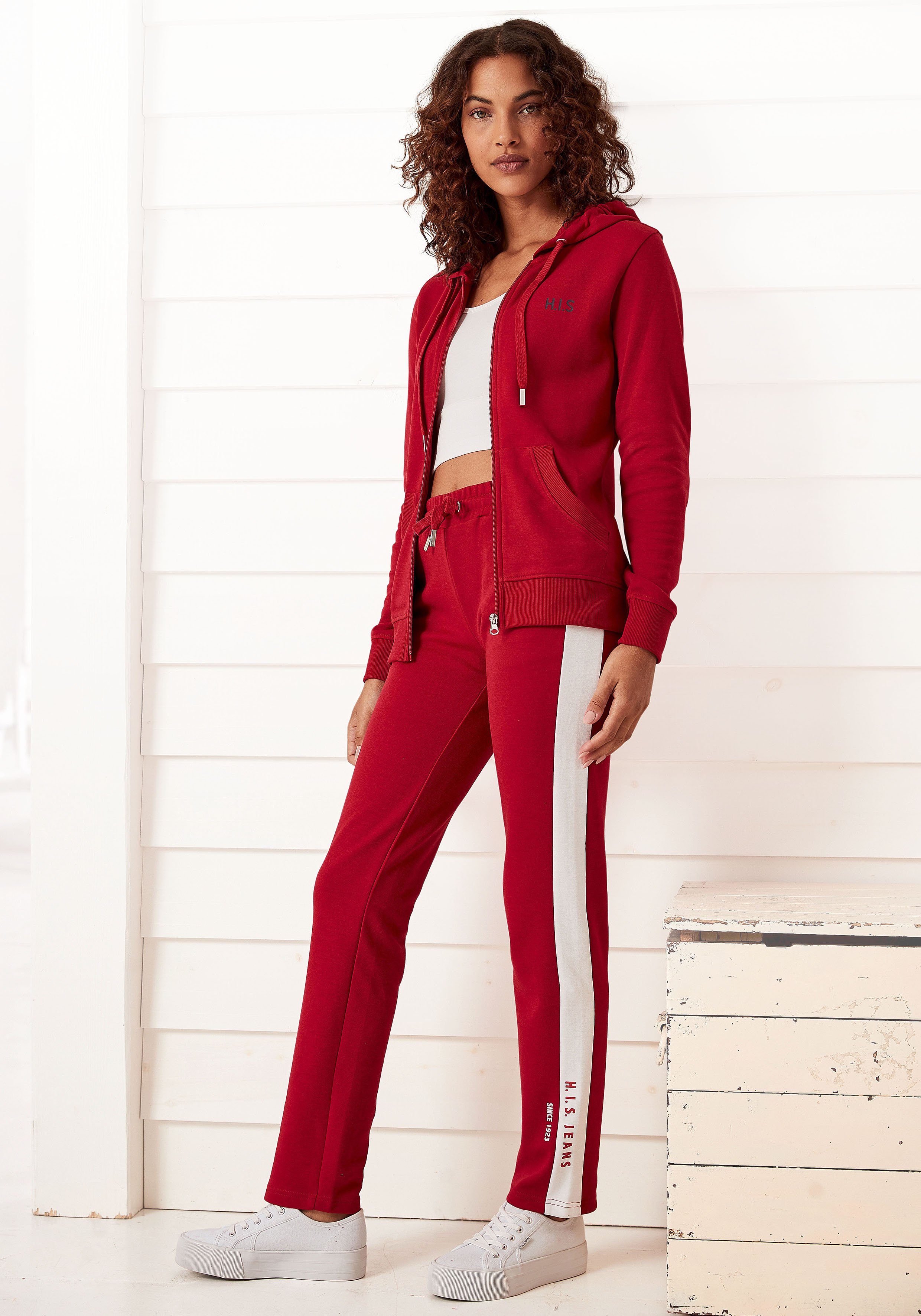 H.I.S Kapuzensweatjacke, Loungejacke mit Kapuze und seitlichen Taschen, Lou günstig online kaufen