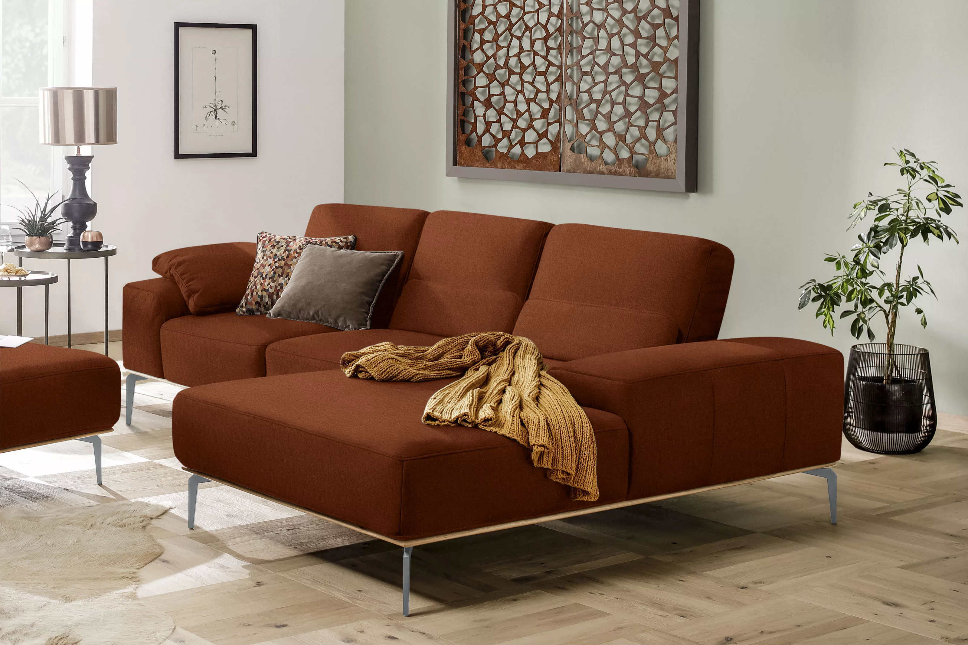 W.SCHILLIG Ecksofa run, mit elegantem Holzsockel, Füße in Silber matt, Brei günstig online kaufen