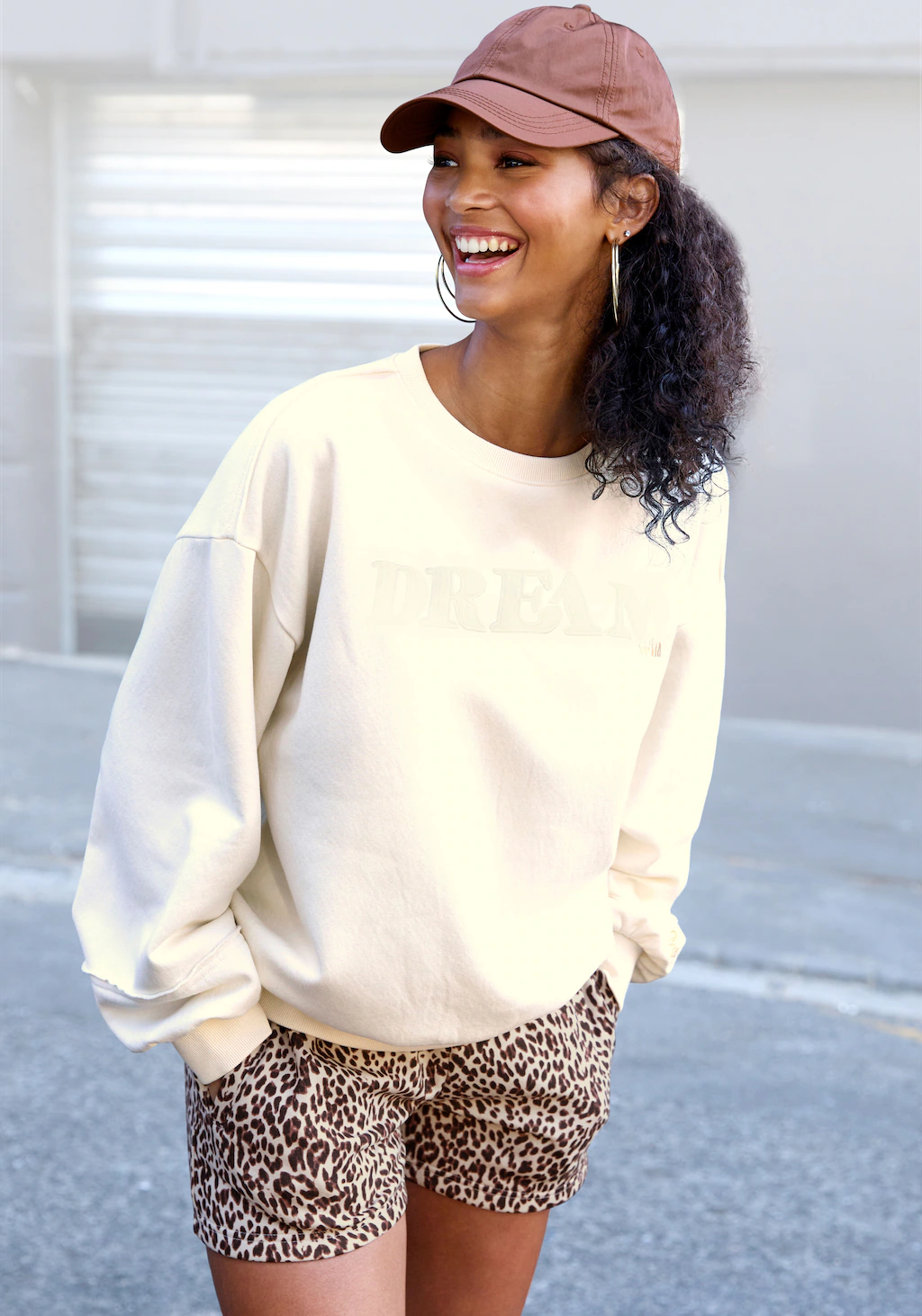 Buffalo Sweater, mit aufwendiger Stickerei günstig online kaufen