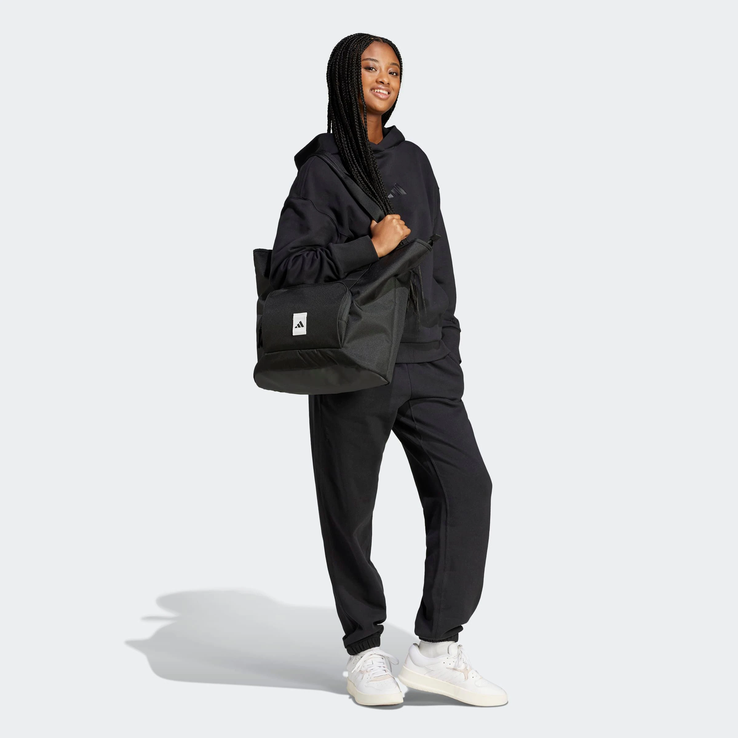 adidas Sportswear Sporthose "W ALL SZN FT PT", (1 tlg.), Locker geschnitten günstig online kaufen
