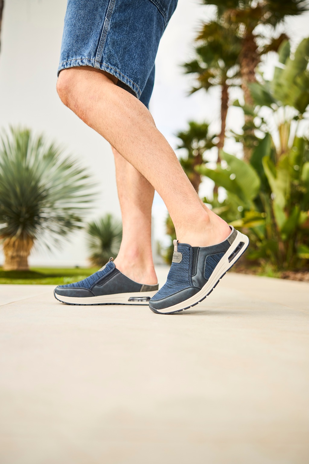 Rieker Clog, Sommerschuh, Strandschuh, Hausschuh mit seitlichen Stretcheins günstig online kaufen
