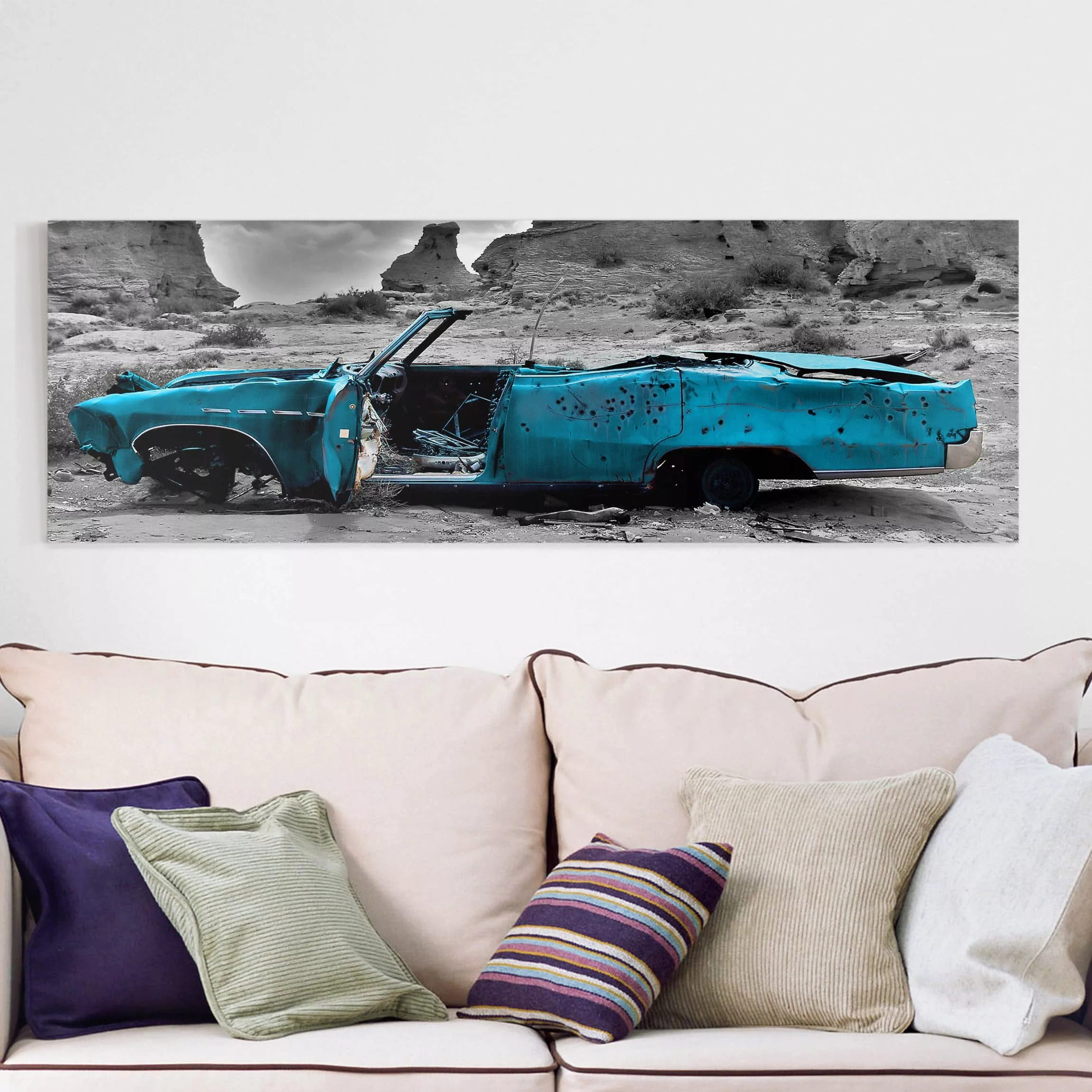 Leinwandbild Schwarz-Weiß - Panorama Türkiser Cadillac günstig online kaufen