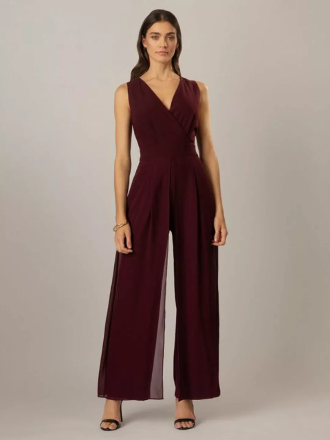 Apart Jumpsuit im Materialmix aus einer leicht strukturierter Ware und Chif günstig online kaufen