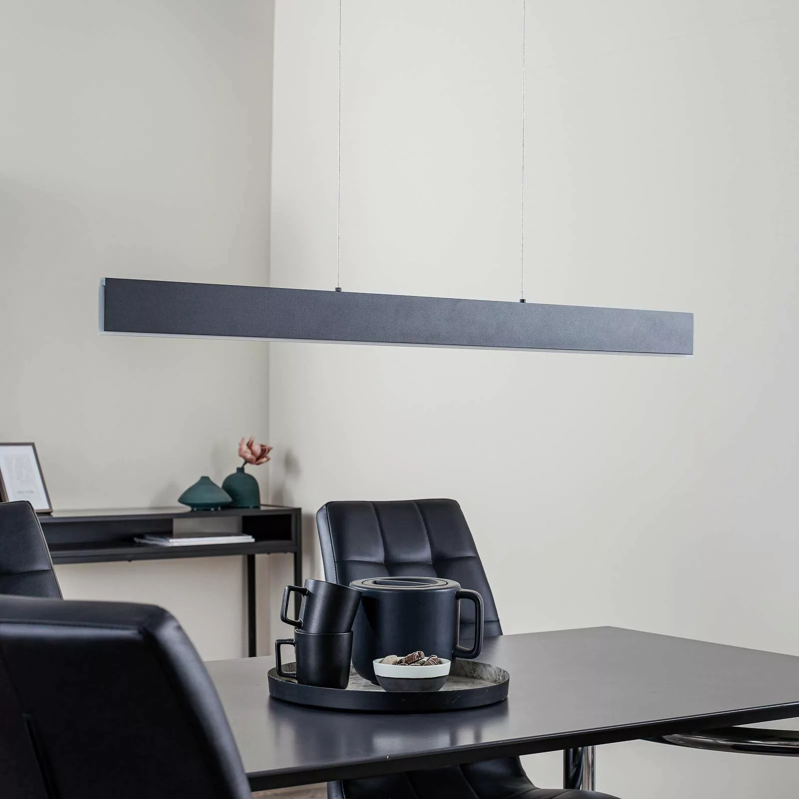 Helestra Nex LED-Pendelleuchte schwarz matt günstig online kaufen