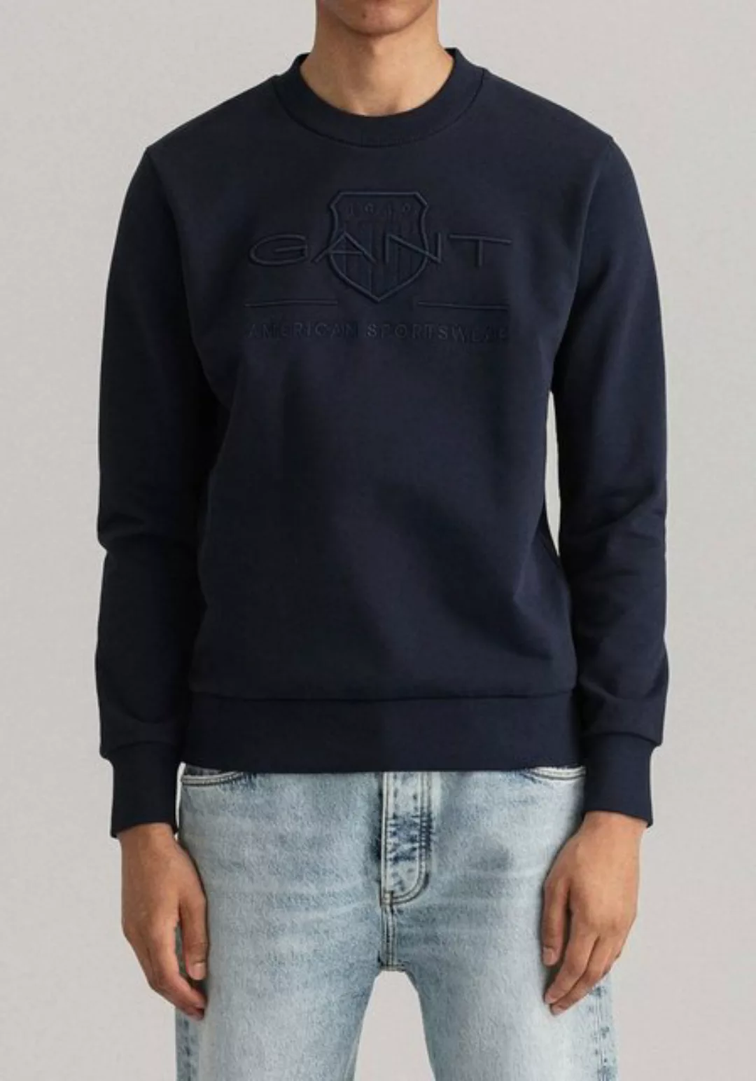 Gant Sweatshirt D1. TONAL ARCHIVE SHIELD C-NECK mit Logostickerei auf der B günstig online kaufen