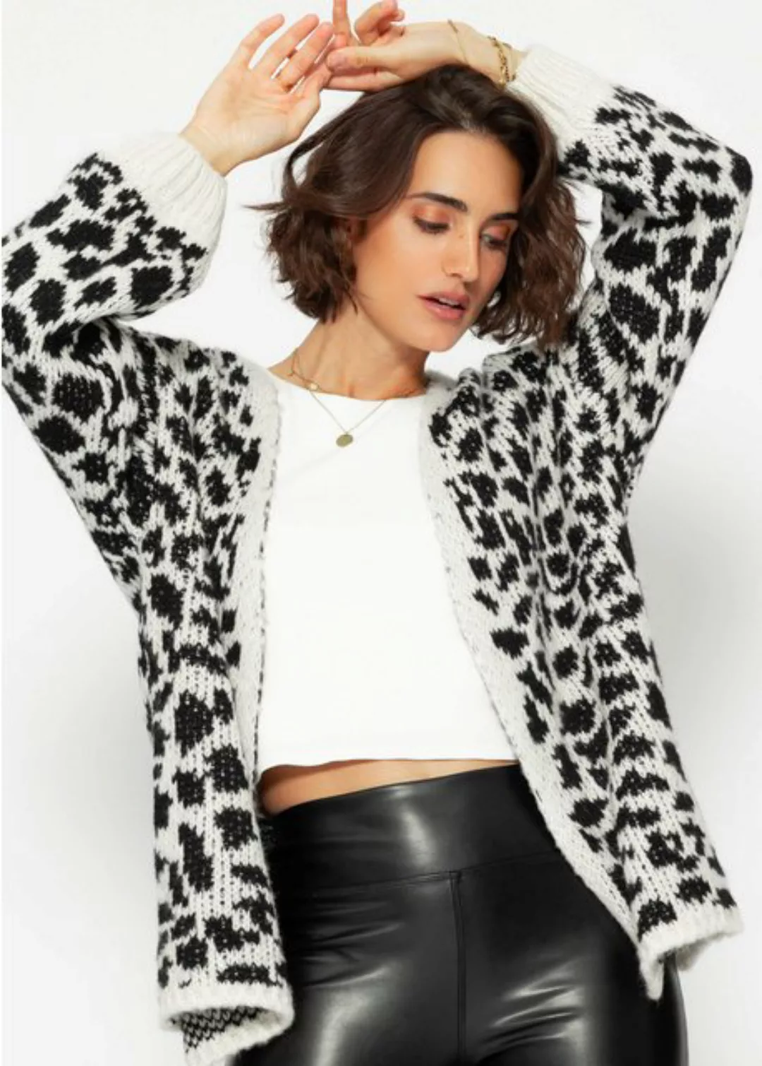 SASSYCLASSY Cardigan Leo-Print Cardigan mit offener Silhouette Schwarz und günstig online kaufen