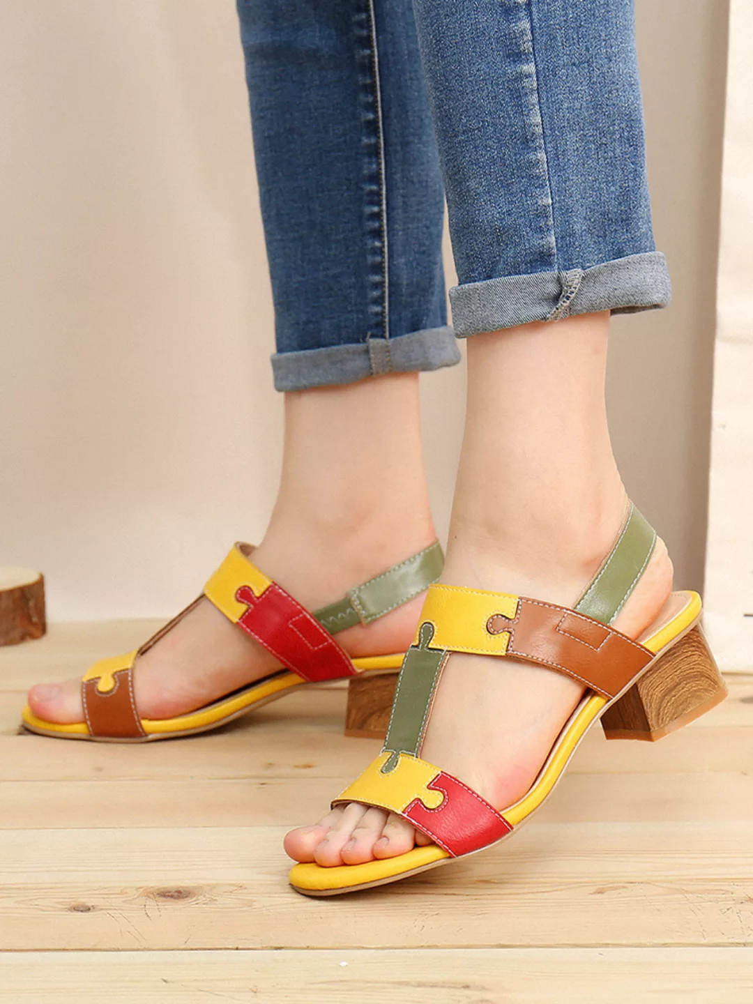 LOSTISY Color Block T-Form Geöffneter Zehengummi Band Blockabsatz Sandalen günstig online kaufen