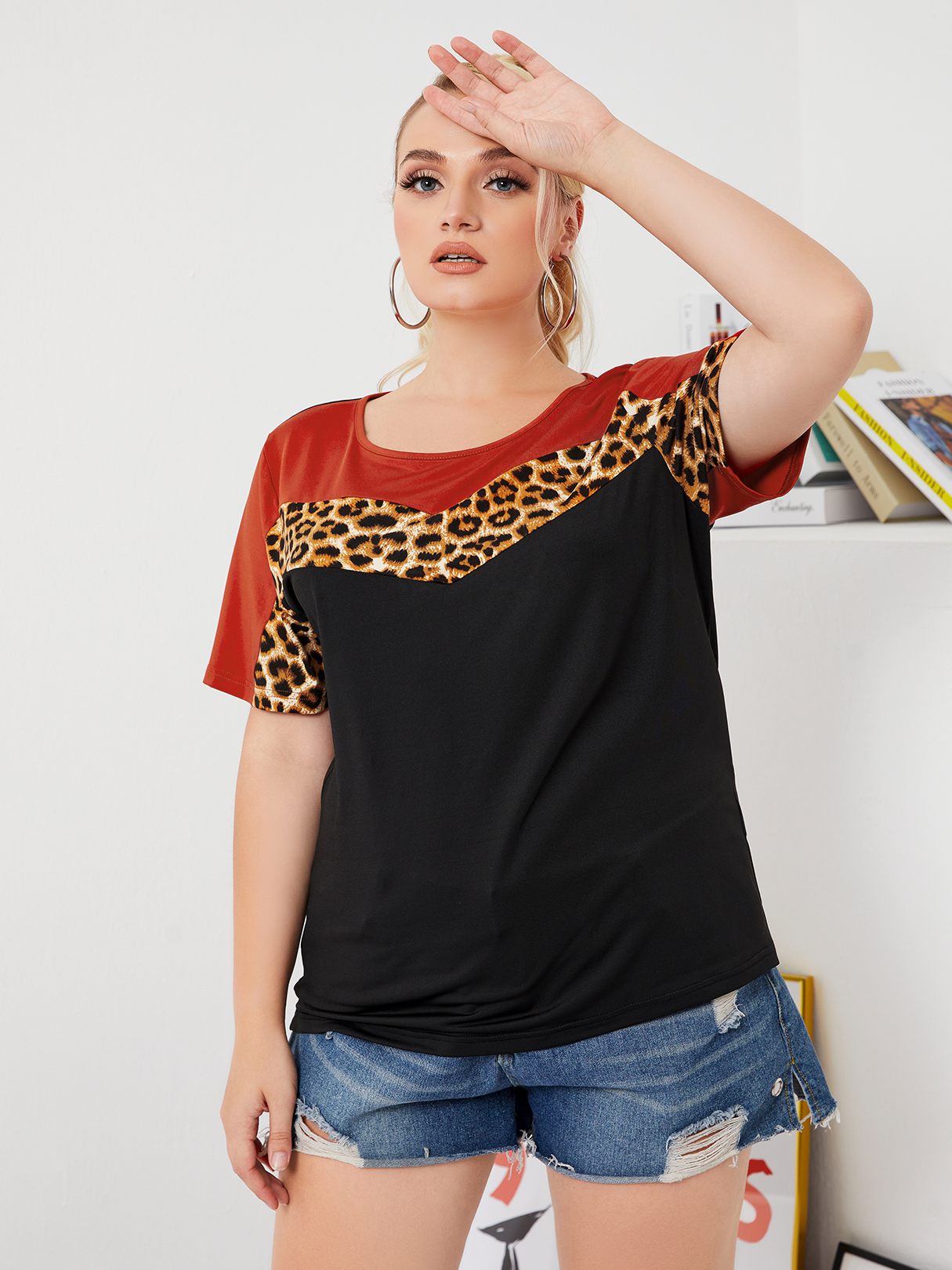 YOINS Plus Größe Rundhals Leopard Kurzarm T-Shirt günstig online kaufen