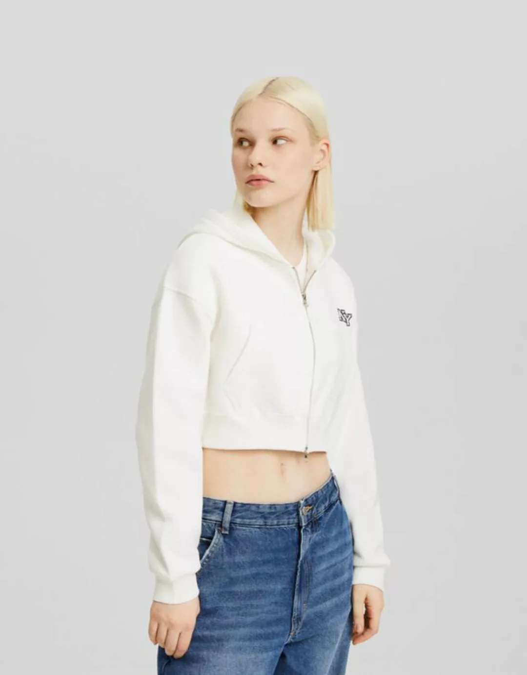 Bershka Cropped-Hoodie Mit Reißverschluss Und Print Damen Xs Grbrochenes We günstig online kaufen