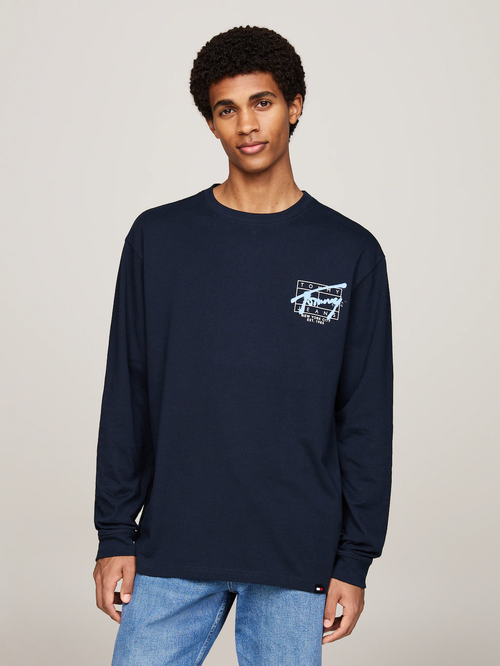 Tommy Jeans Langarmshirt TJM REG SPRAY TEE LS EXT mit großem Rückenprint günstig online kaufen