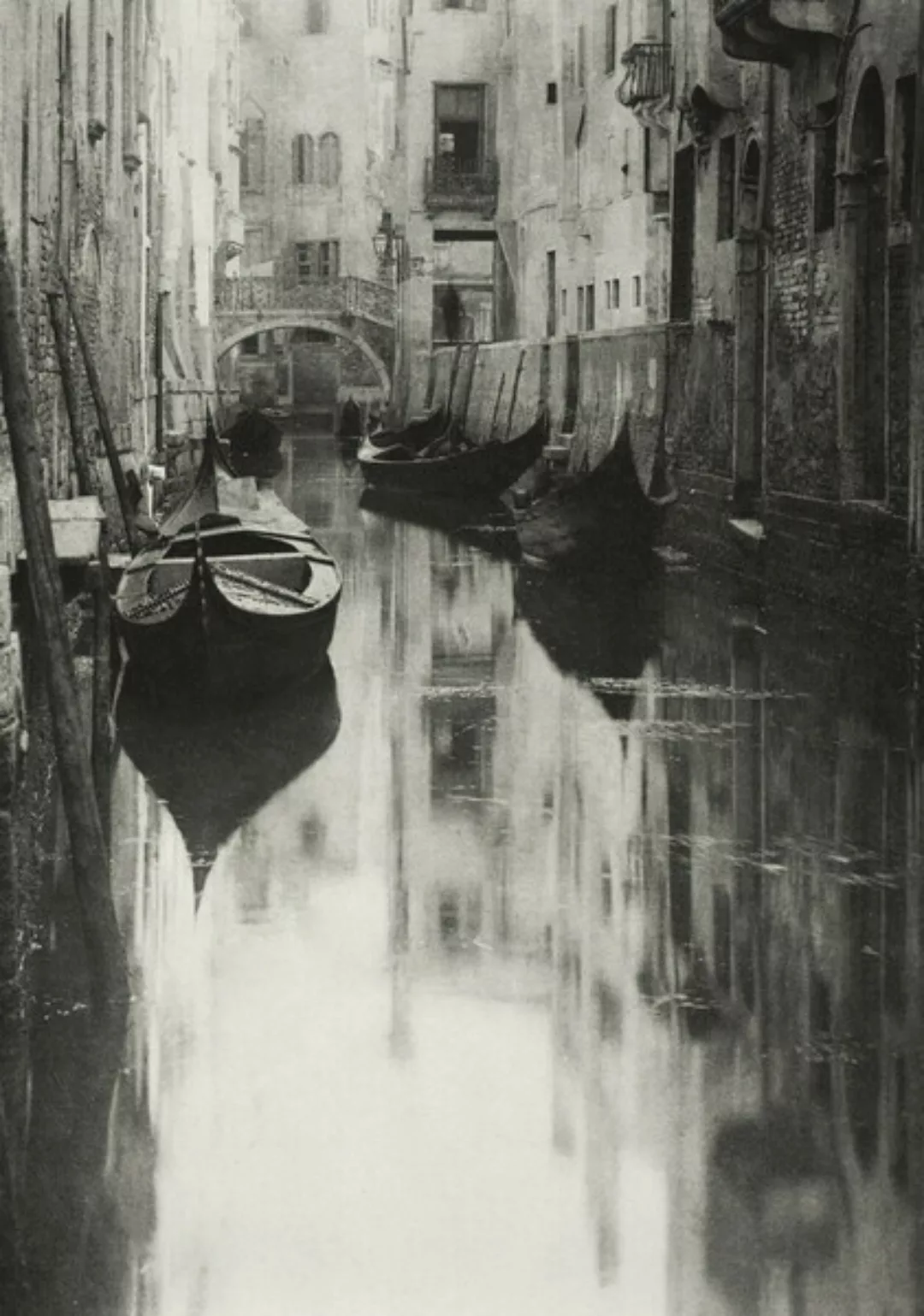 Poster / Leinwandbild - Alfred Stieglitz: Venezianischer Kanal günstig online kaufen