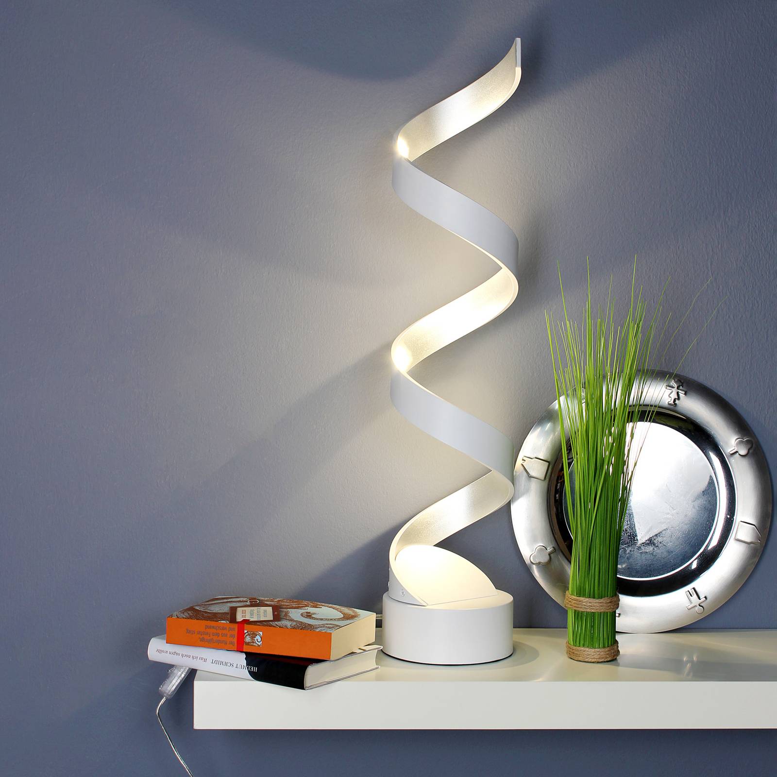 LED-Tischleuchte Helix, Höhe 66 cm, weiß-silber günstig online kaufen