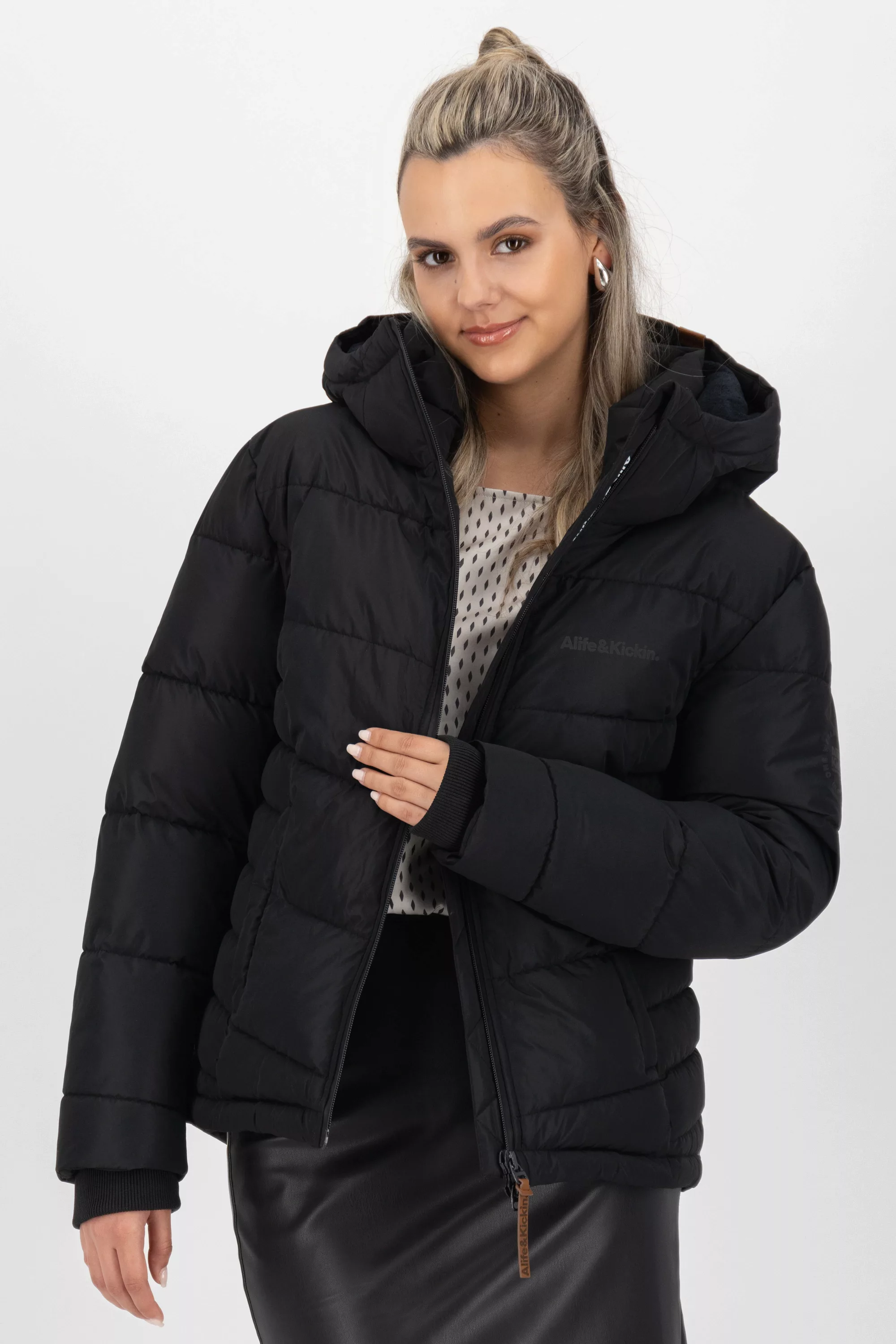 Alife & Kickin Winterjacke "Damen JuanaAK", Kurze warme Jacke mit gefüttert günstig online kaufen