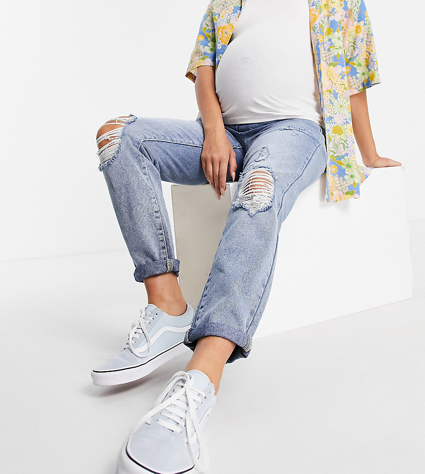 Urban Bliss Maternity – Mom-Jeans in mittlerer Waschung mit Zierrissen-Blau günstig online kaufen
