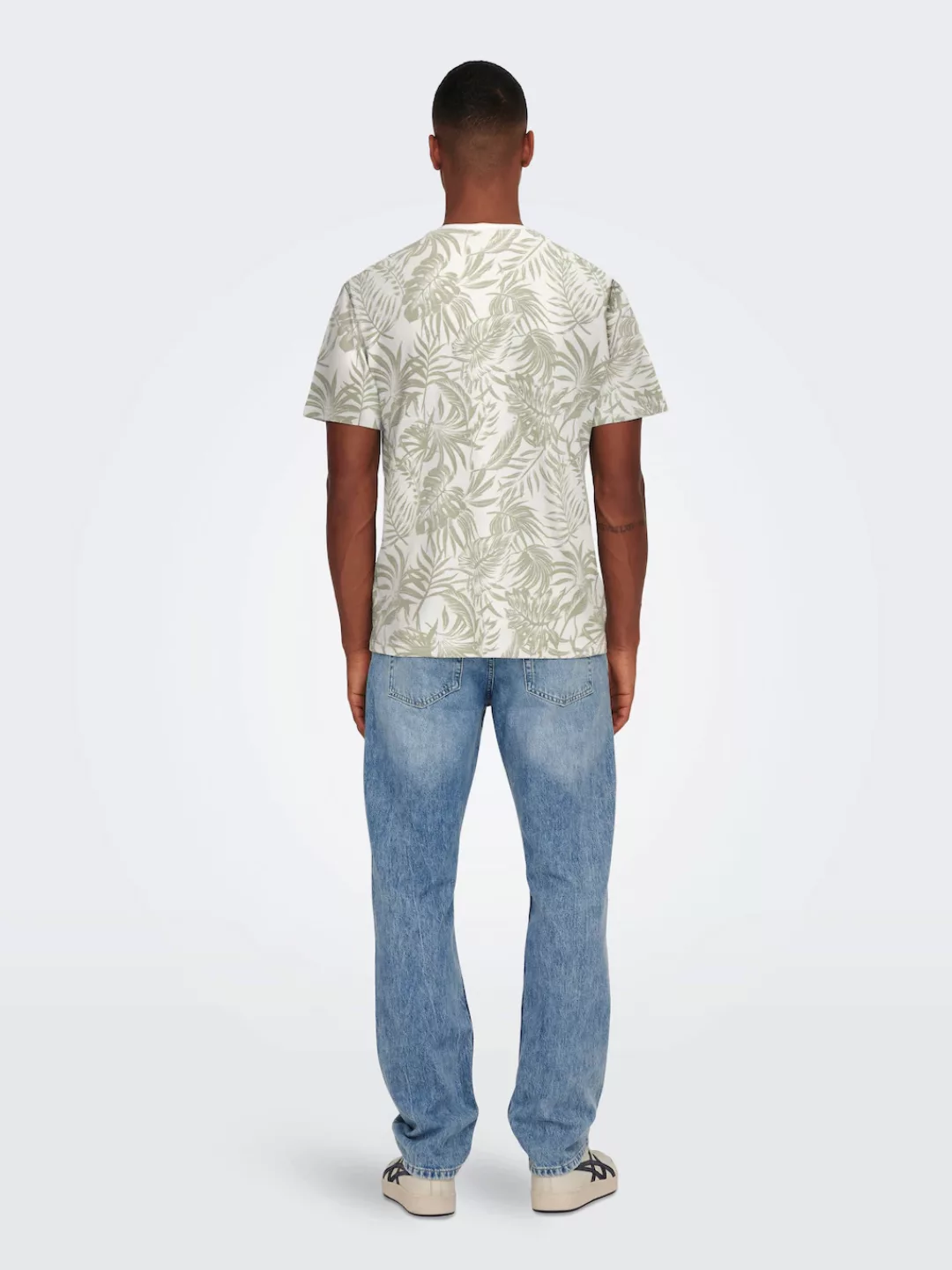 ONLY & SONS Rundhalsshirt ONSPERRY LIFE REG LEAF AOP SS TEE günstig online kaufen