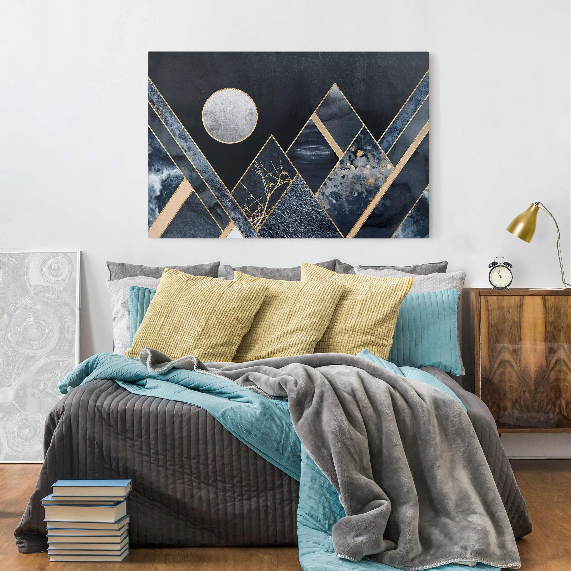 Leinwandbild Abstrakt - Querformat Goldener Mond abstrakte schwarze Berge günstig online kaufen