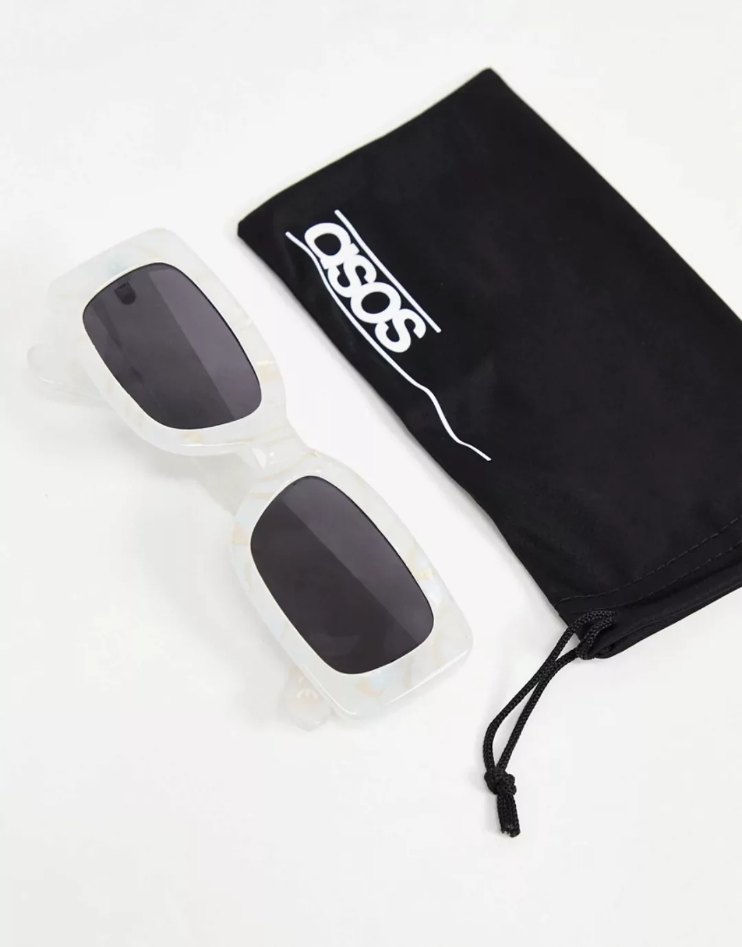 ASOS DESIGN – Quadratische Sonnenbrille mit Rahmen aus recyceltem Material günstig online kaufen