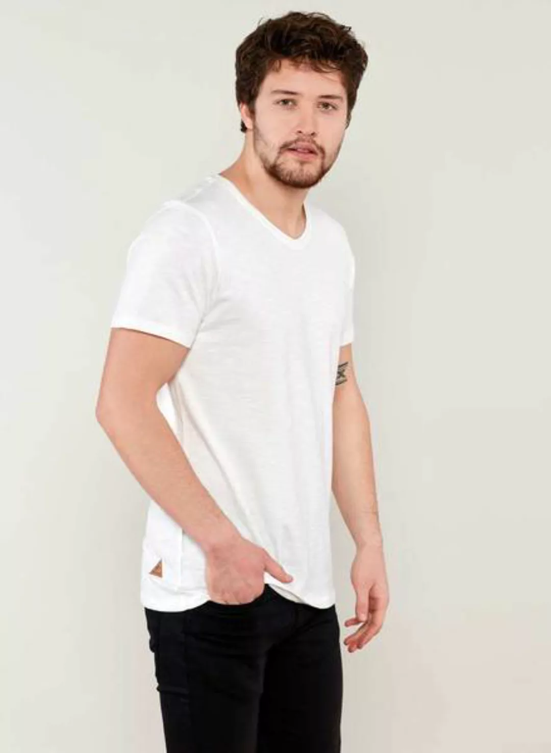 Basic V-ausschnitt T-shirt Aus Bio Baumwolle In Slub Jerseyt-shirt Aus Bio günstig online kaufen