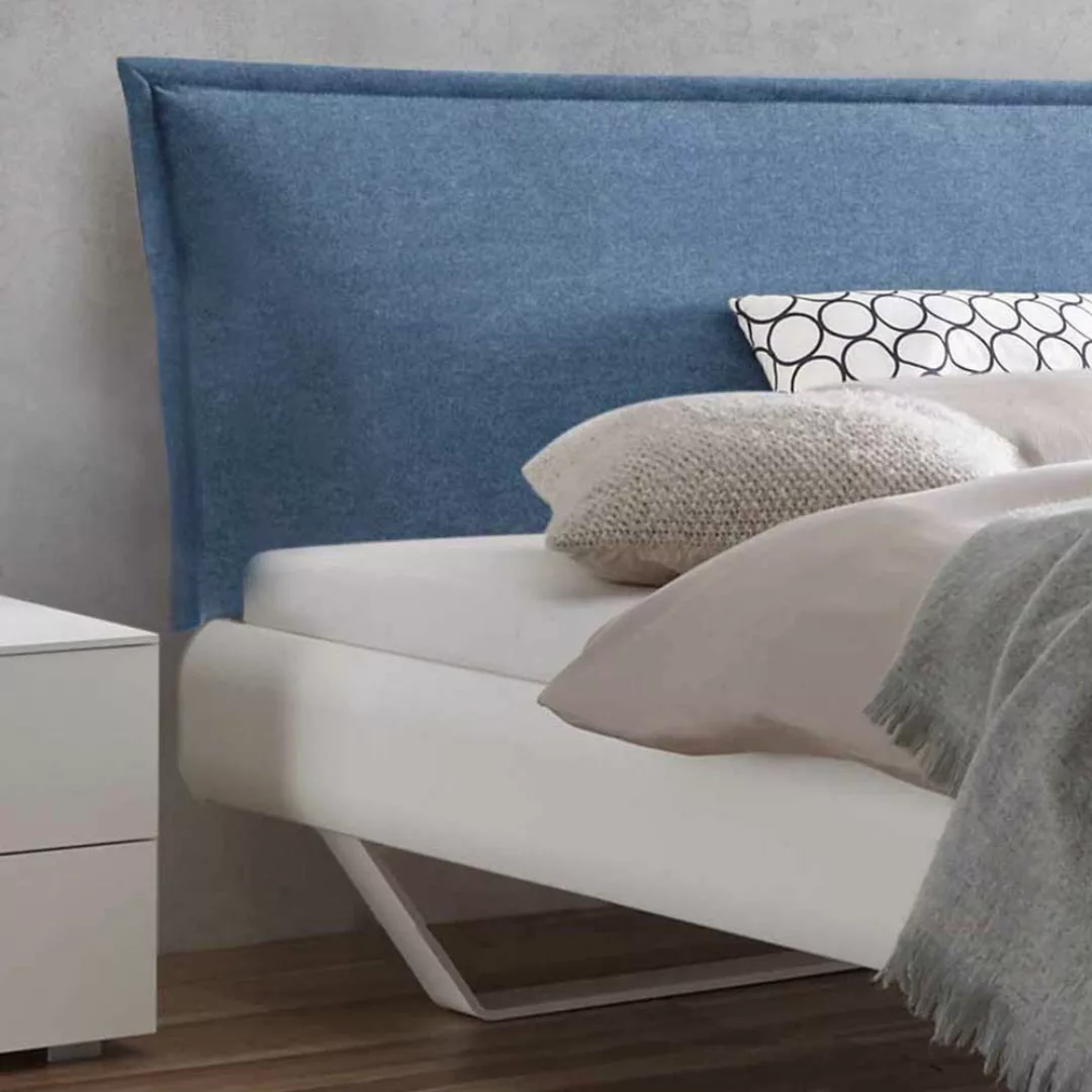 Doppelbett in Weiß Polsterkopfteil in Blau günstig online kaufen