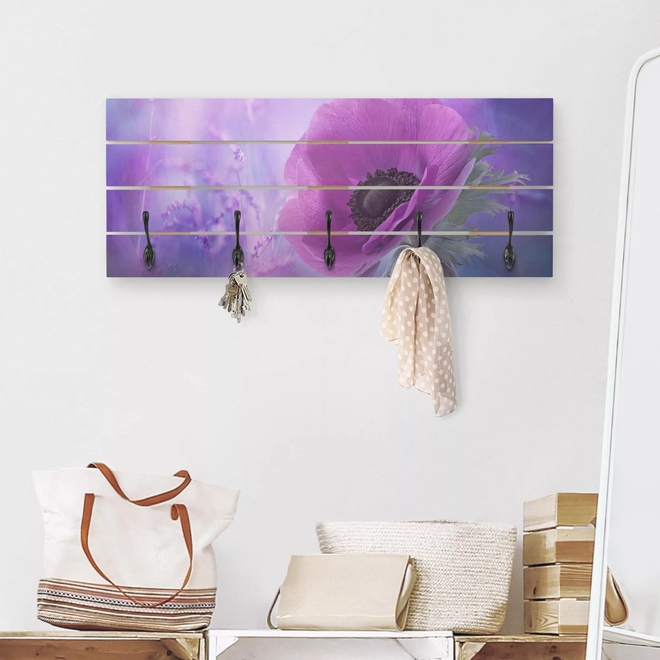 Wandgarderobe Holzpalette Blumen Anemonenblüte in Violett günstig online kaufen