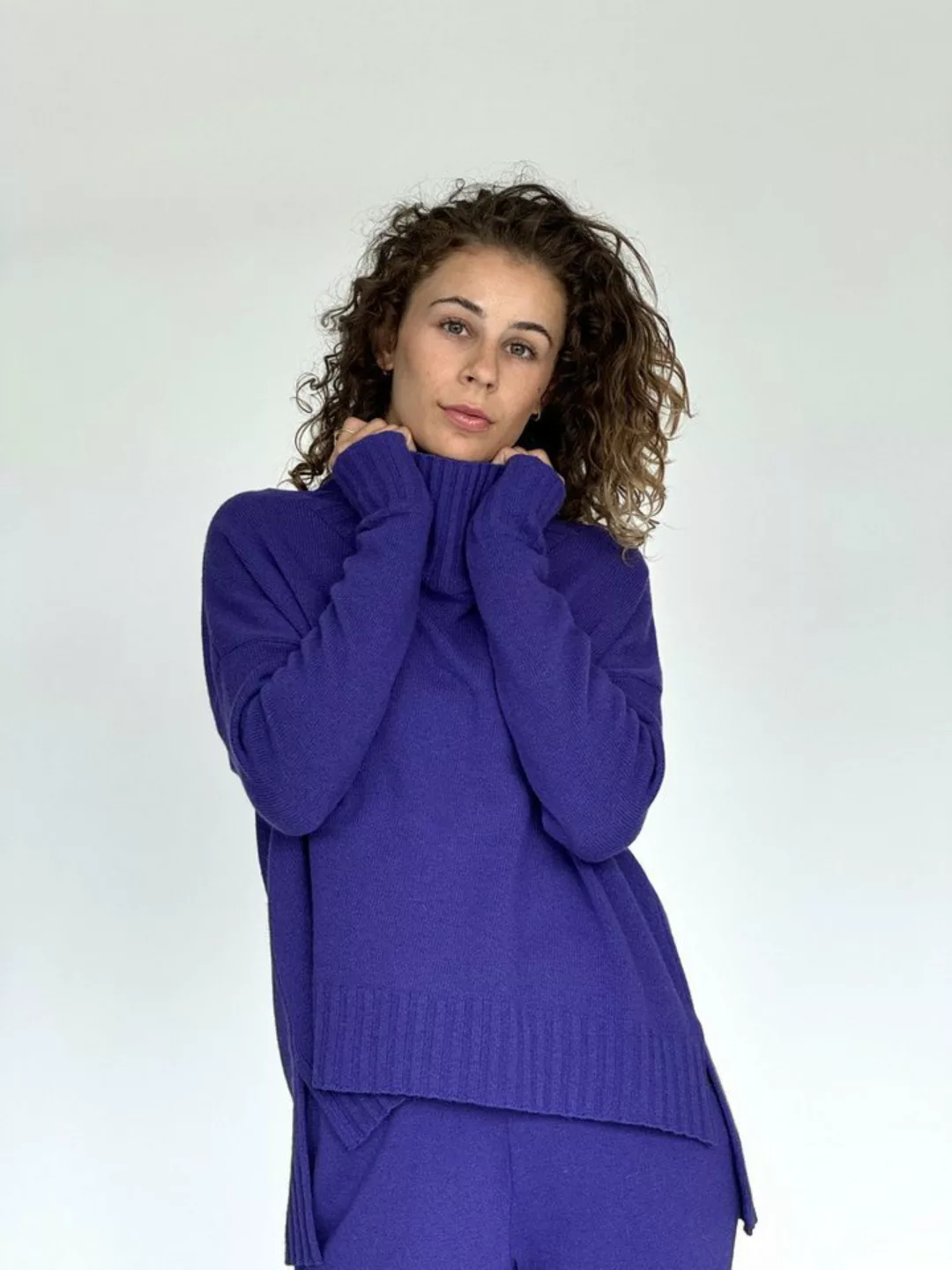 Zuckerwatte Stehkragenpullover bequem geschnitten, Merinowolle mit Cashmere günstig online kaufen